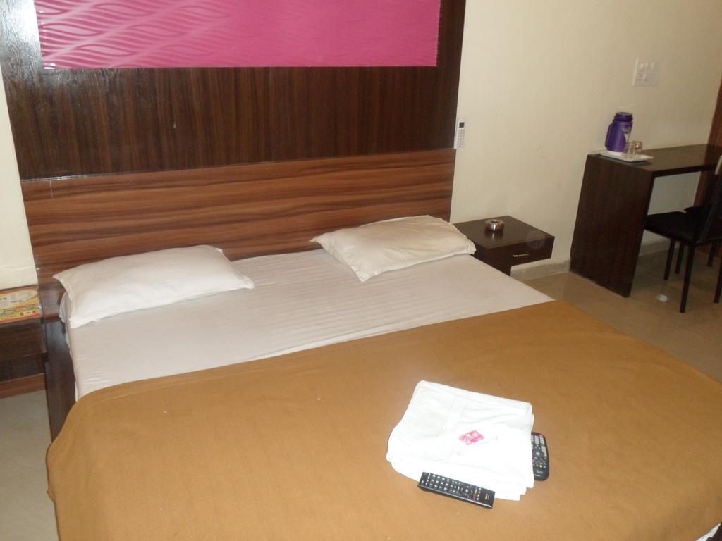 Hotel Canada Palace Watuwa المظهر الخارجي الصورة