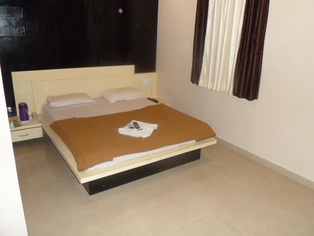 Hotel Canada Palace Watuwa المظهر الخارجي الصورة